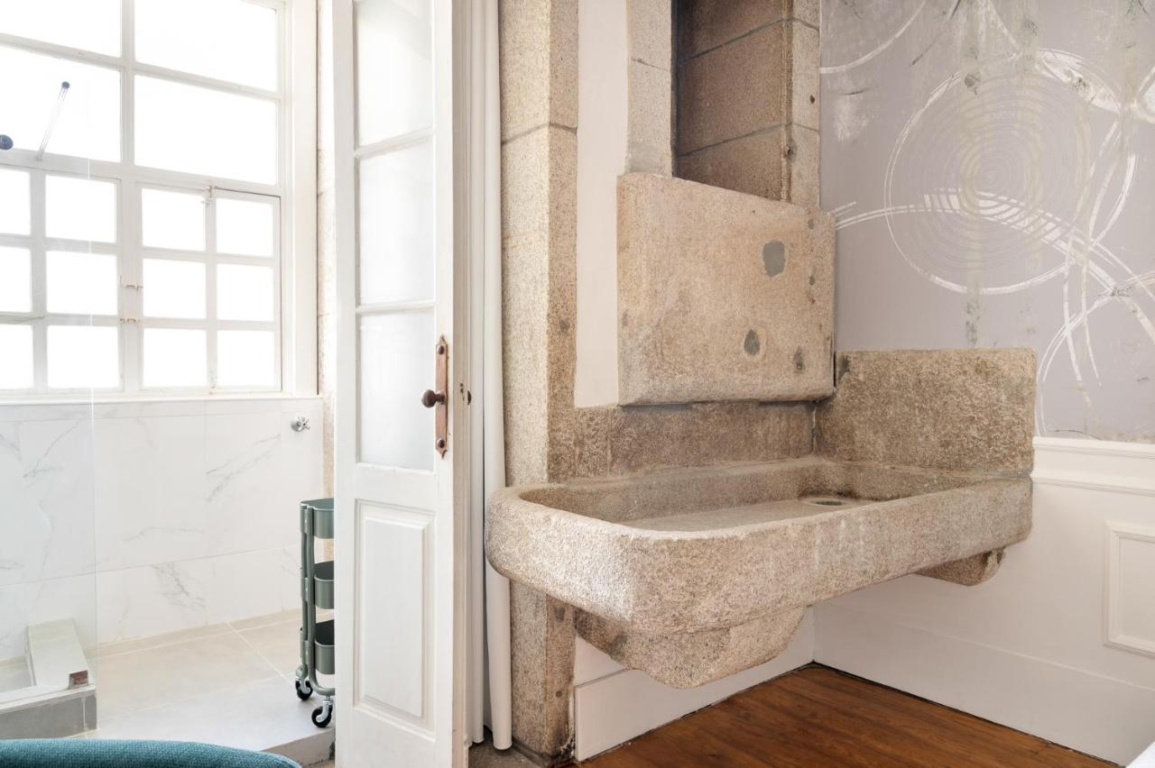 Historical Penthouse At Cardosas Block Apartment Porto Luaran gambar