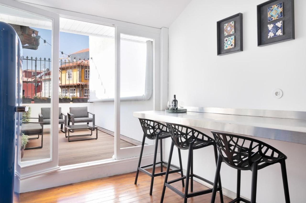Historical Penthouse At Cardosas Block Apartment Porto Luaran gambar