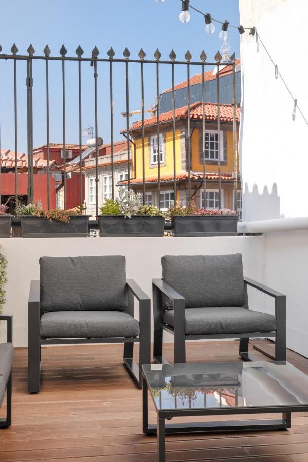 Historical Penthouse At Cardosas Block Apartment Porto Luaran gambar